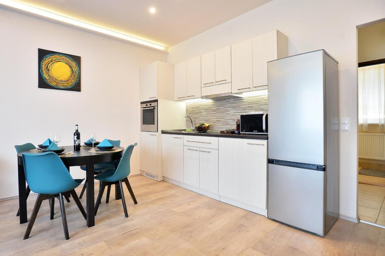 Netta Apartman Эгер Экстерьер фото